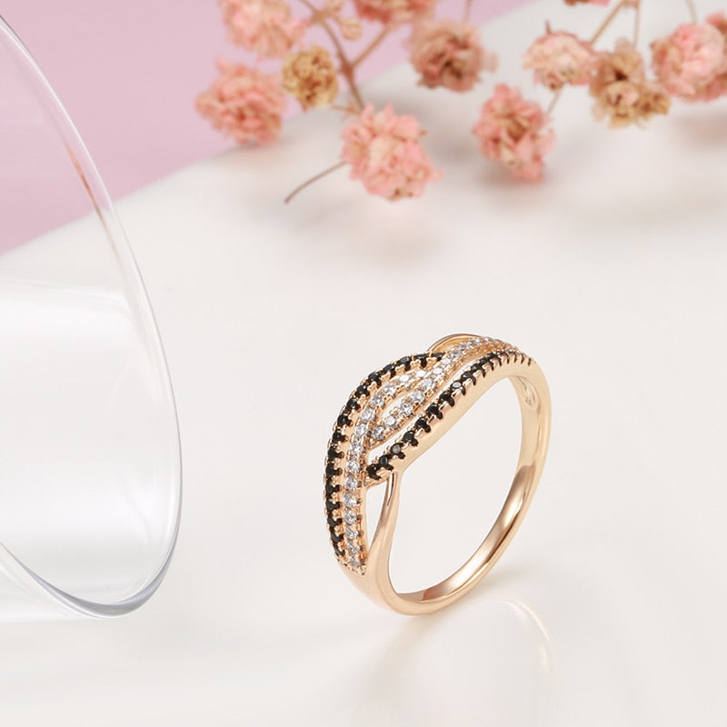 ROSE GOLD RING WITH WHITE BLACK NATURAL ZIRCON