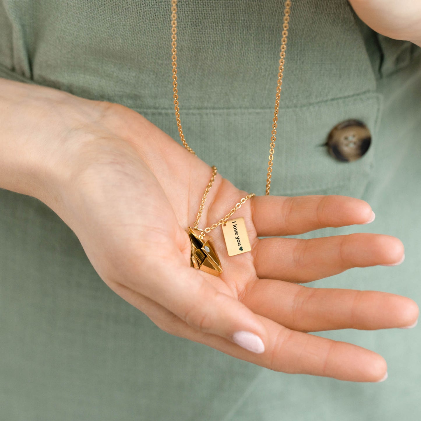 SPECIAL ENVELOPE MESSAGE NECKLACE