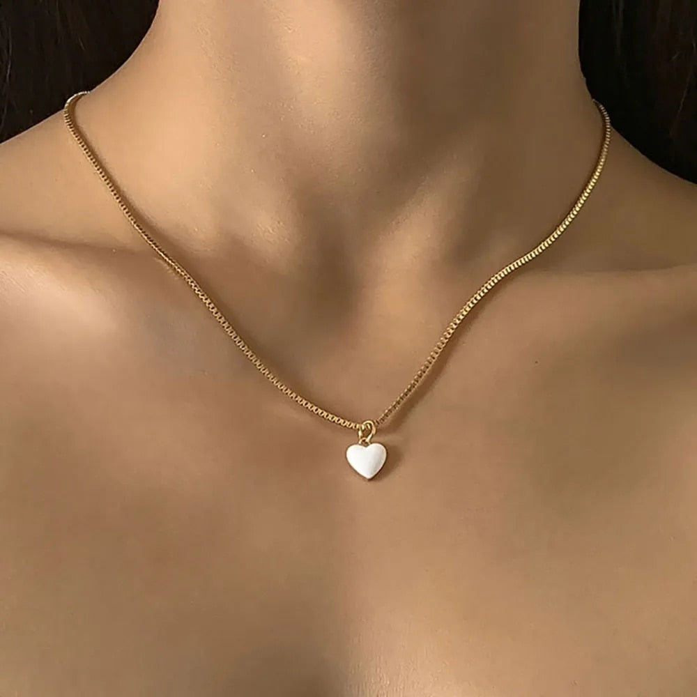 HEART PENDANT NECKLACE
