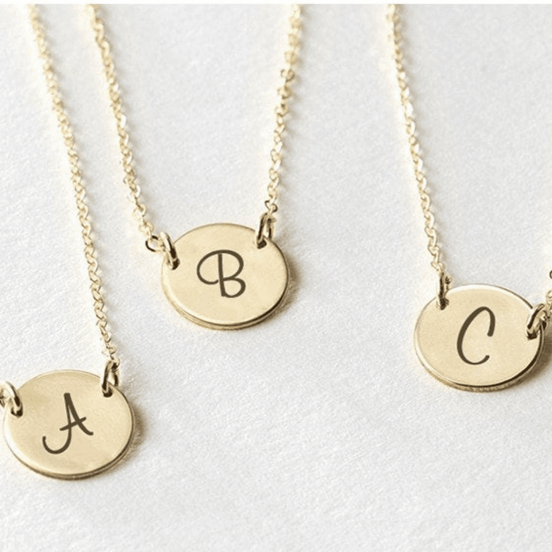 SLEEK ARTISTIC SCRIPT INITIAL NECKLACE