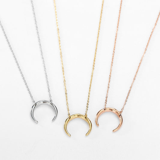 DREAMS CRESCENT MOON LAYERED NECKLACE SET - Ora Gift