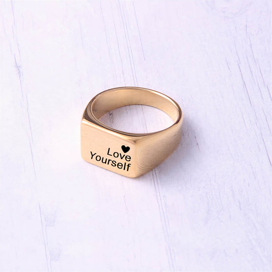 PERSONALIZED RECTANGLE SIGNET RING