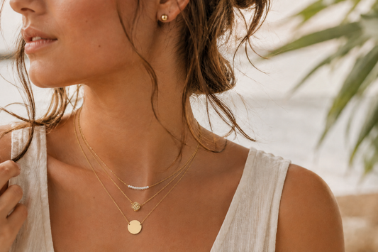 best-jewelry-for-a-beach-wedding