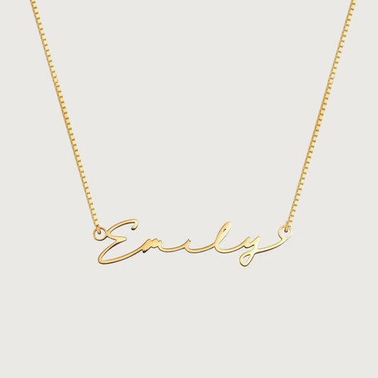 DAINTY SCRIPT NAME NECKLACE