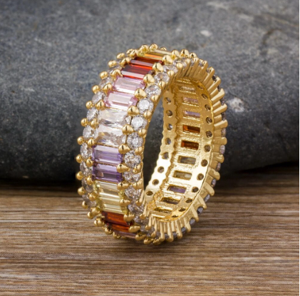 NARROW BAGUETTE RAINBOW RING