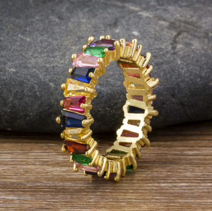 NARROW BAGUETTE RAINBOW RING