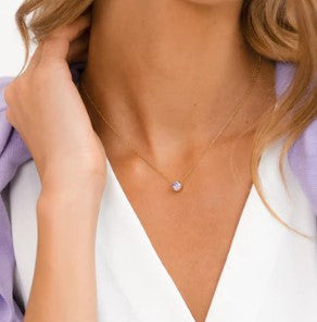 DAINTY FRESHWATER PEARL NECKLACE