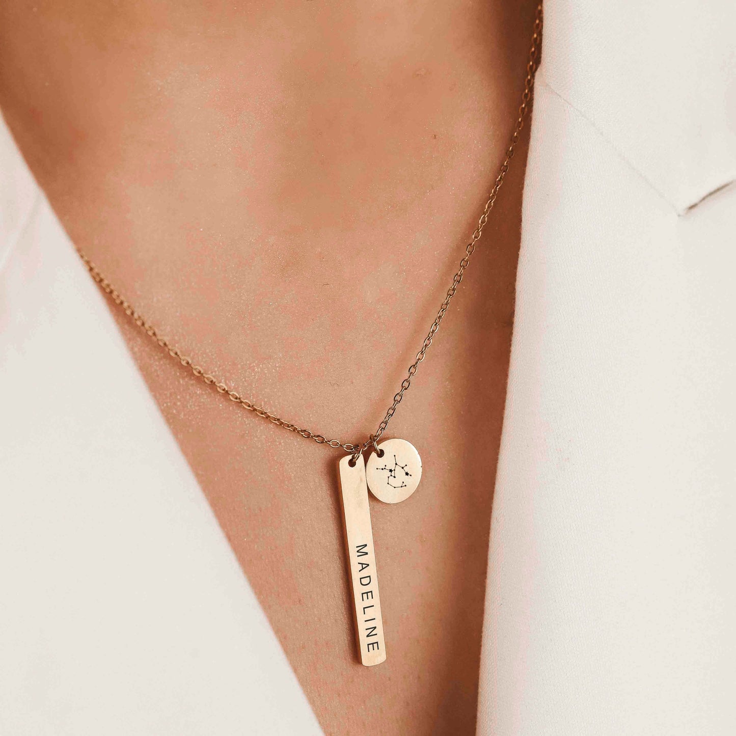 DAINTY BAR AND DISC NECKLACE