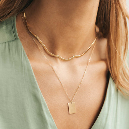 FASHIONABLE LAYERED NECKLACE SET