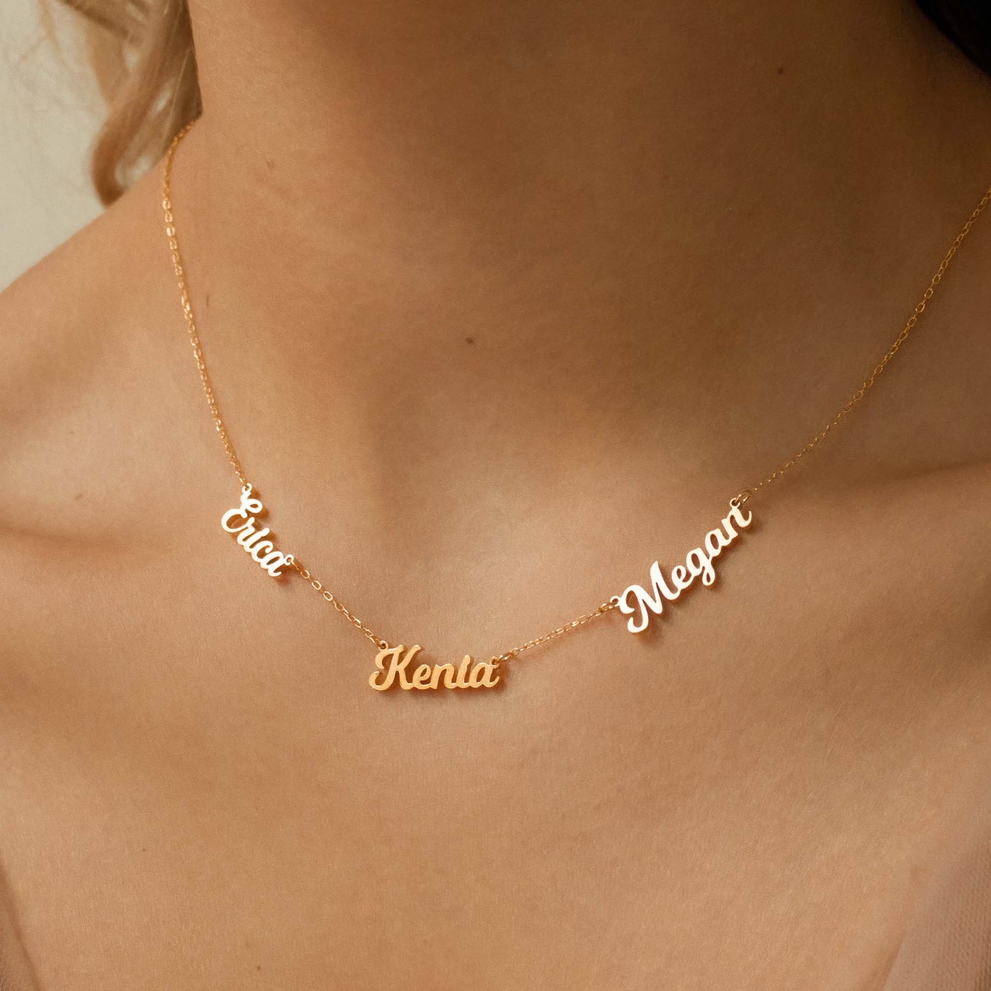 MULTIPLE NAMES NECKLACE