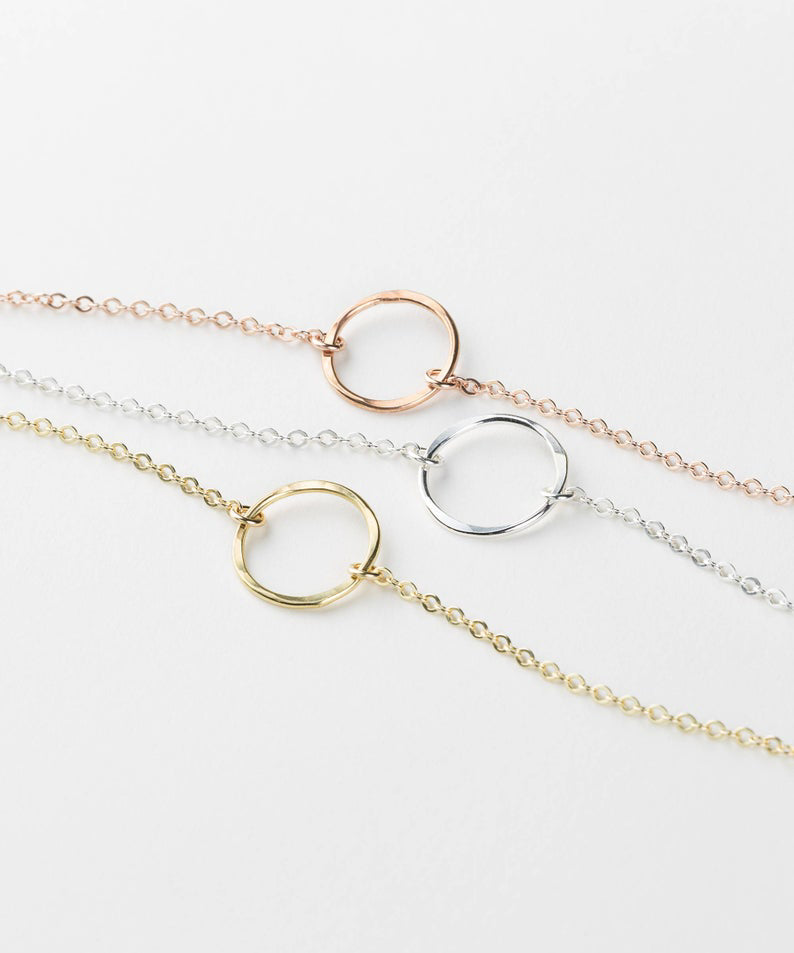 MINIMAL OPEN CIRCLE BRACELET