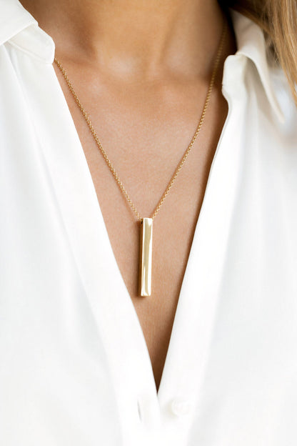 PERSONALIZED VERTICAL BAR NECKLACE