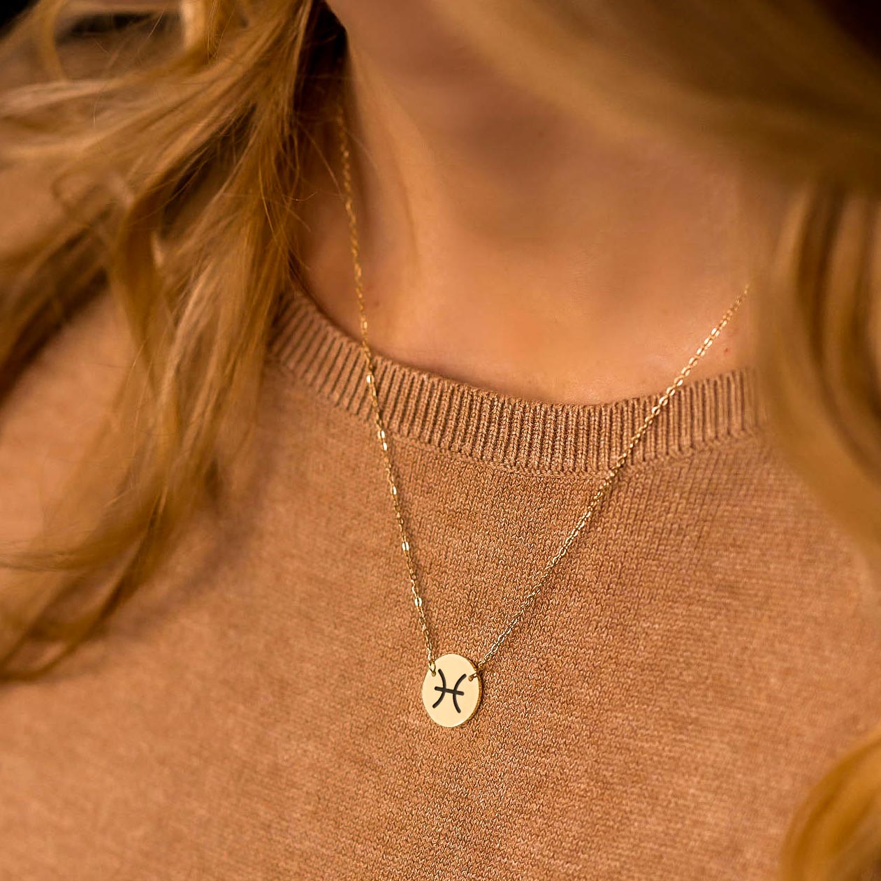 CUSTOM ZODIAC SIGN NECKLACE