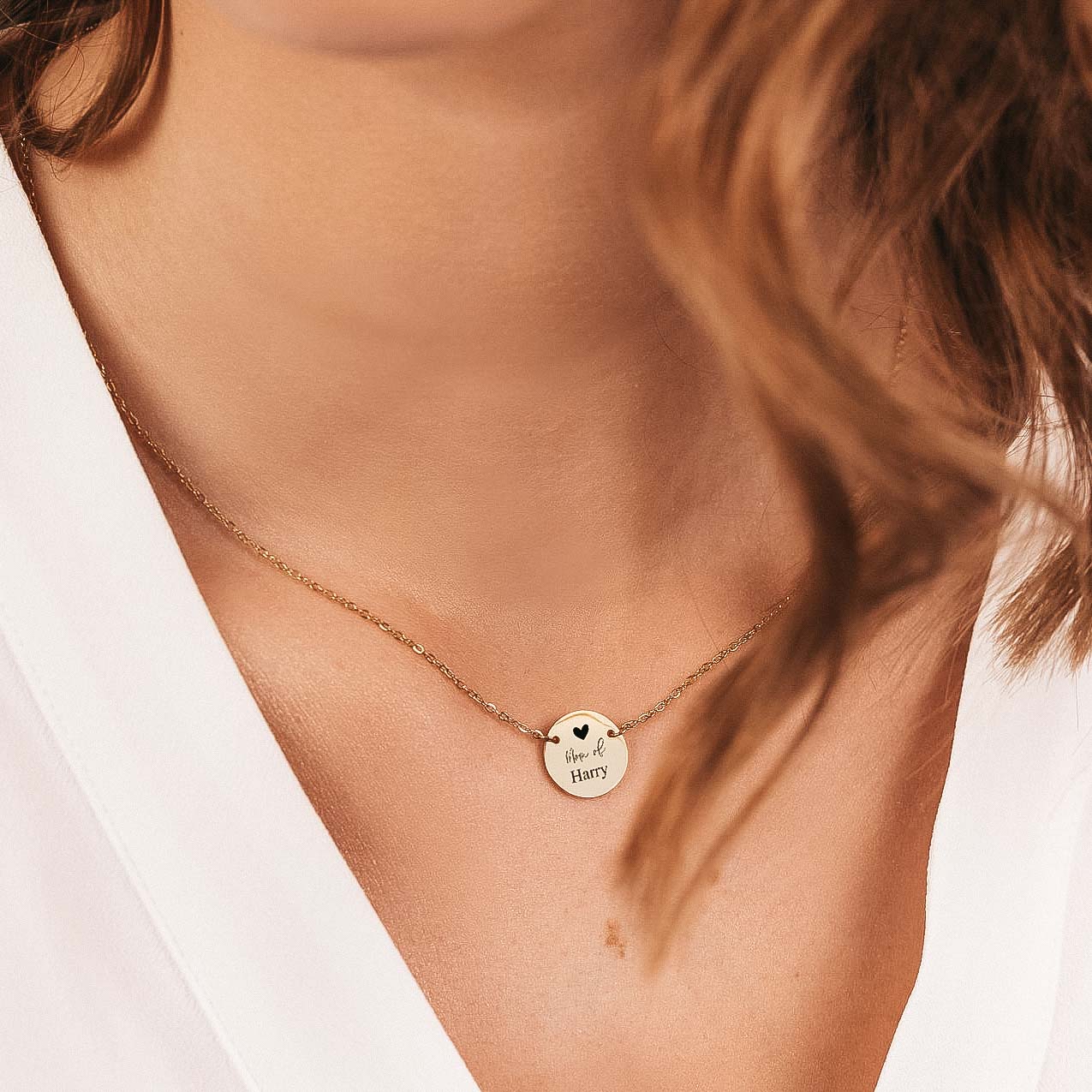 ENGRAVED MOM MINIMAL COIN NECKLACE